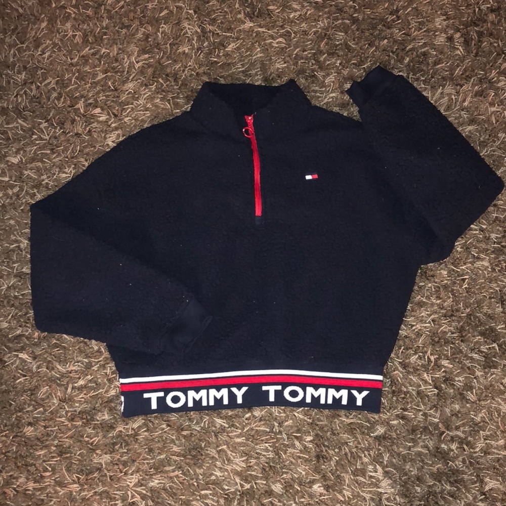 Tommy Hilfiger sweater